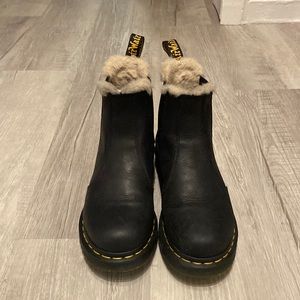 doc martens fur lines chelsea boots size 7